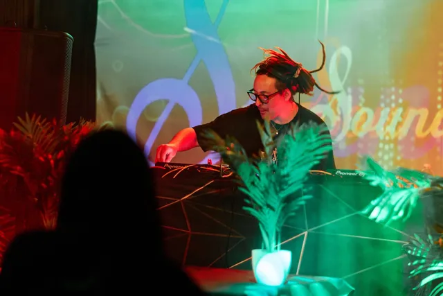 Deep Signals Tour event