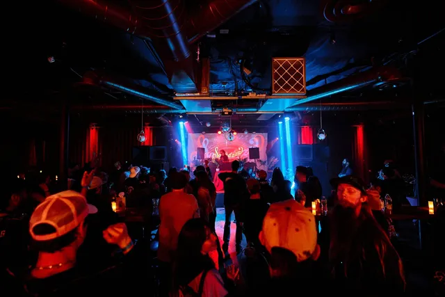 Deep Signals Tour event