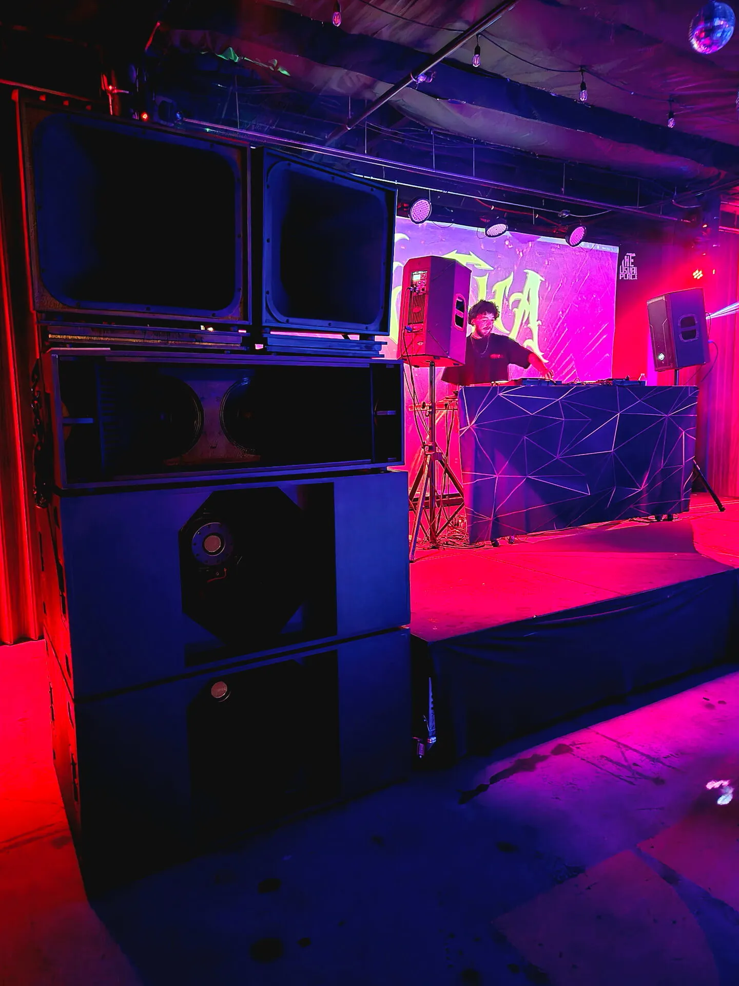 Anti Phaze sound system